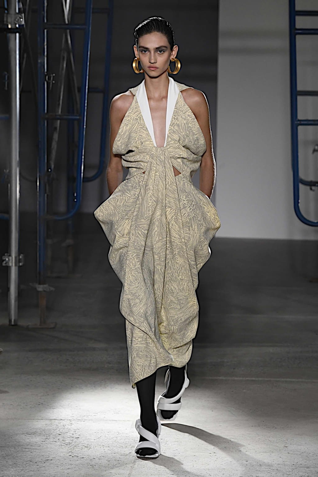 Fashion Week New York Spring/Summer 2020 look 4 from the Proenza Schouler collection womenswear