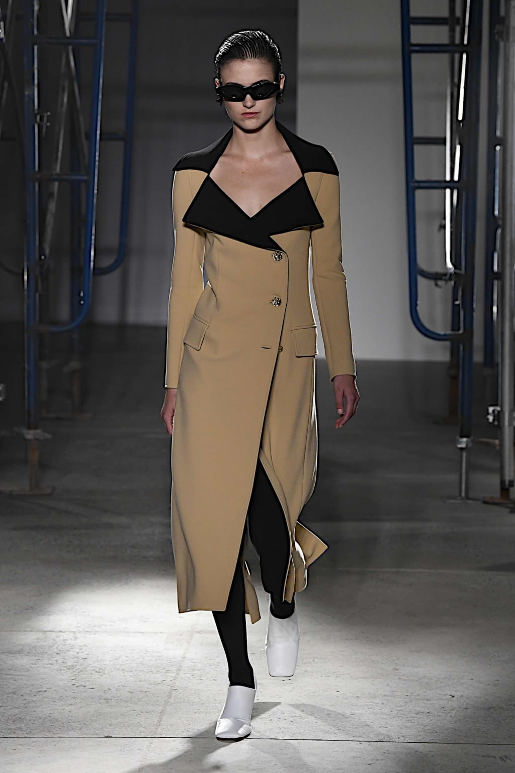 Fashion Week New York Spring/Summer 2020 look 17 from the Proenza Schouler collection womenswear