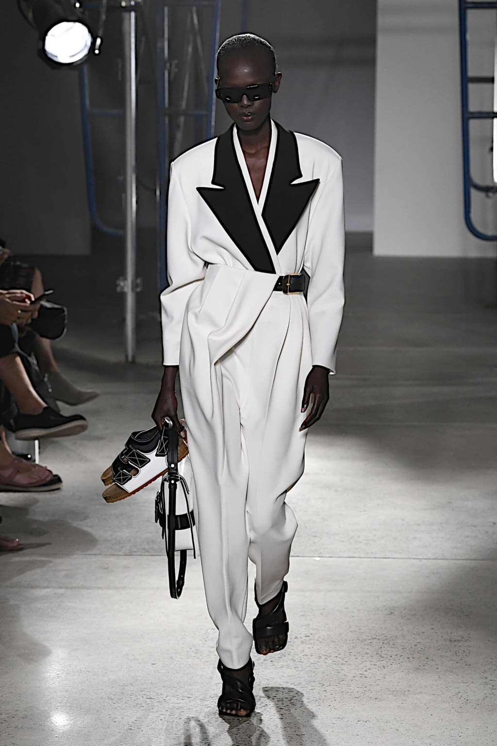 Fashion Week New York Spring/Summer 2020 look 26 from the Proenza Schouler collection 女装