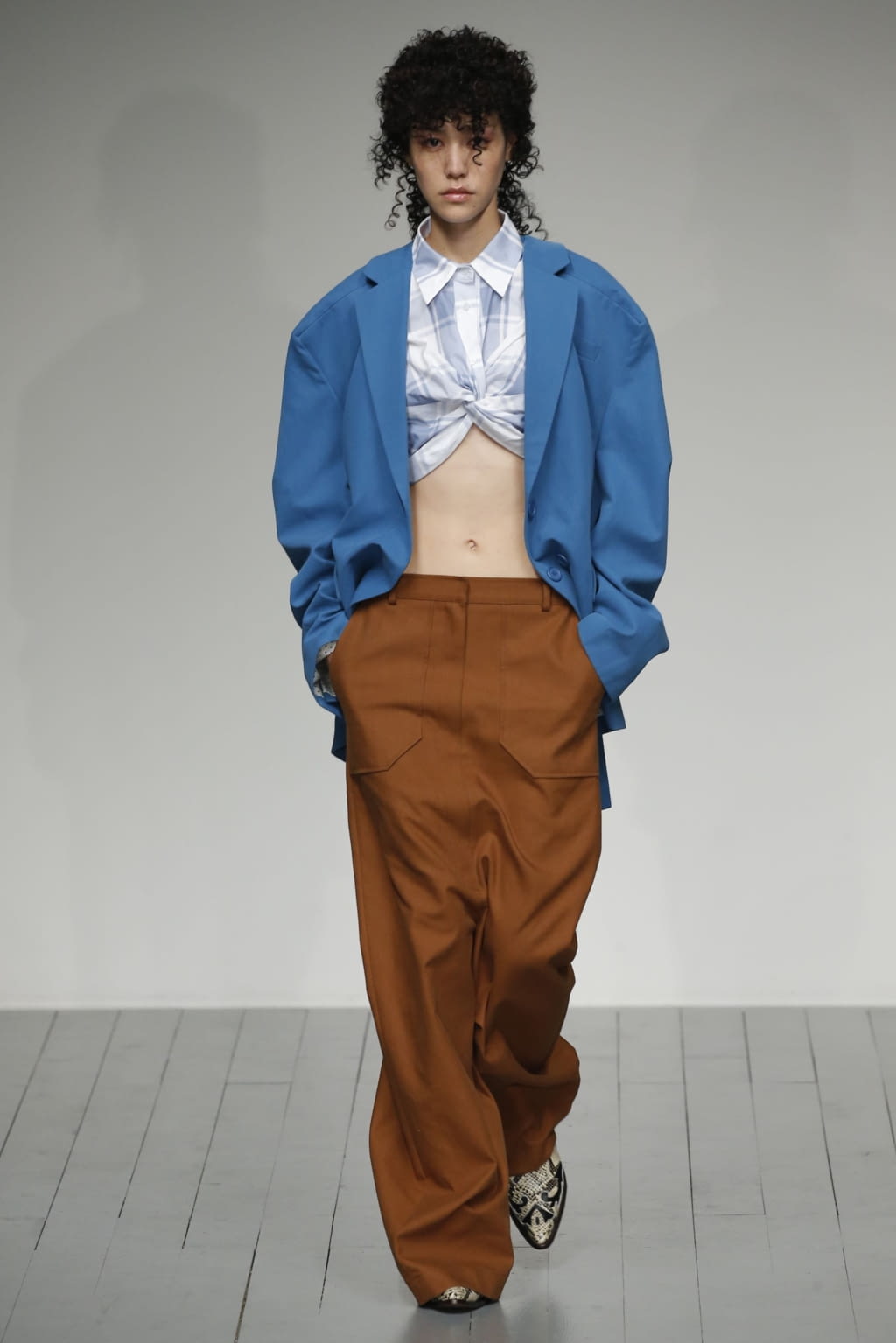 Fashion Week London Spring/Summer 2019 look 9 from the pushBUTTON collection womenswear