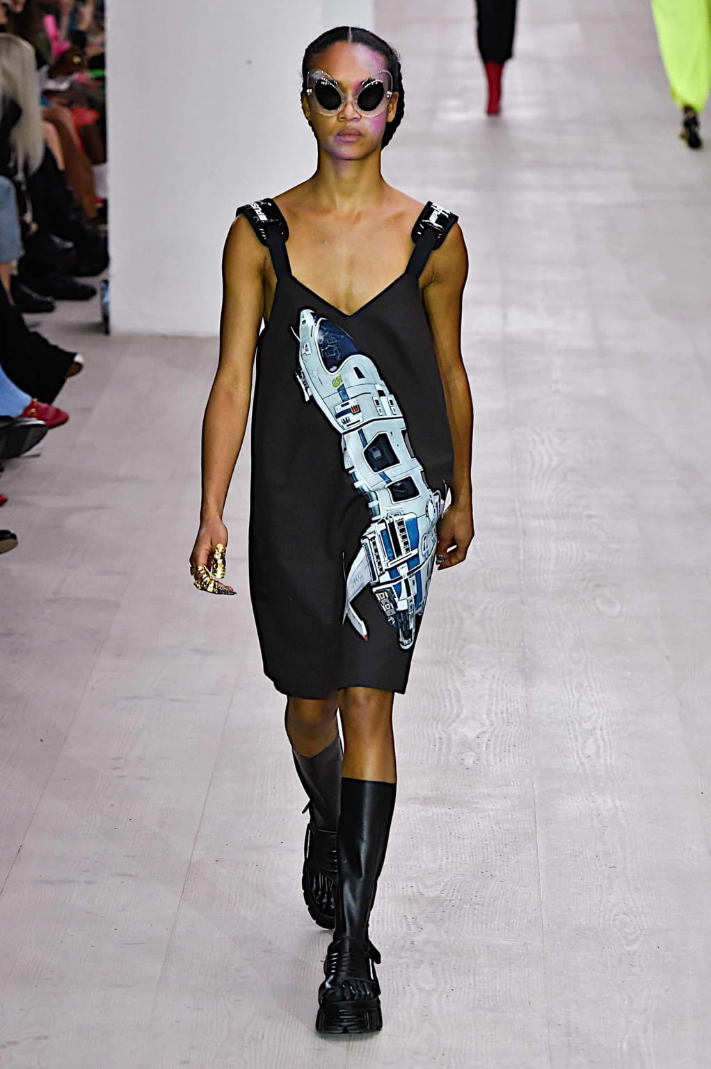 Fashion Week London Spring/Summer 2020 look 14 from the pushBUTTON collection womenswear
