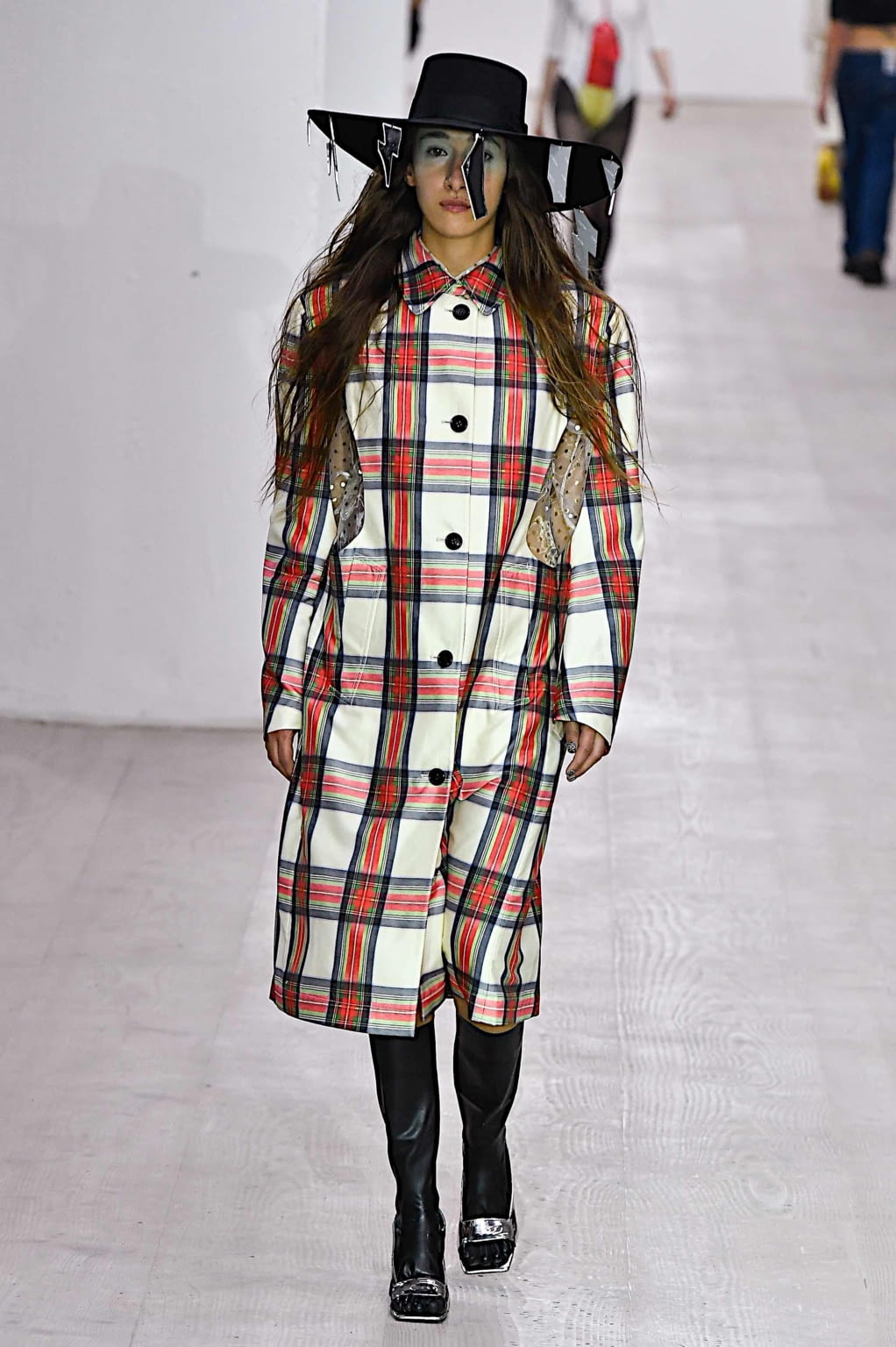 Fashion Week London Spring/Summer 2020 look 24 from the pushBUTTON collection womenswear
