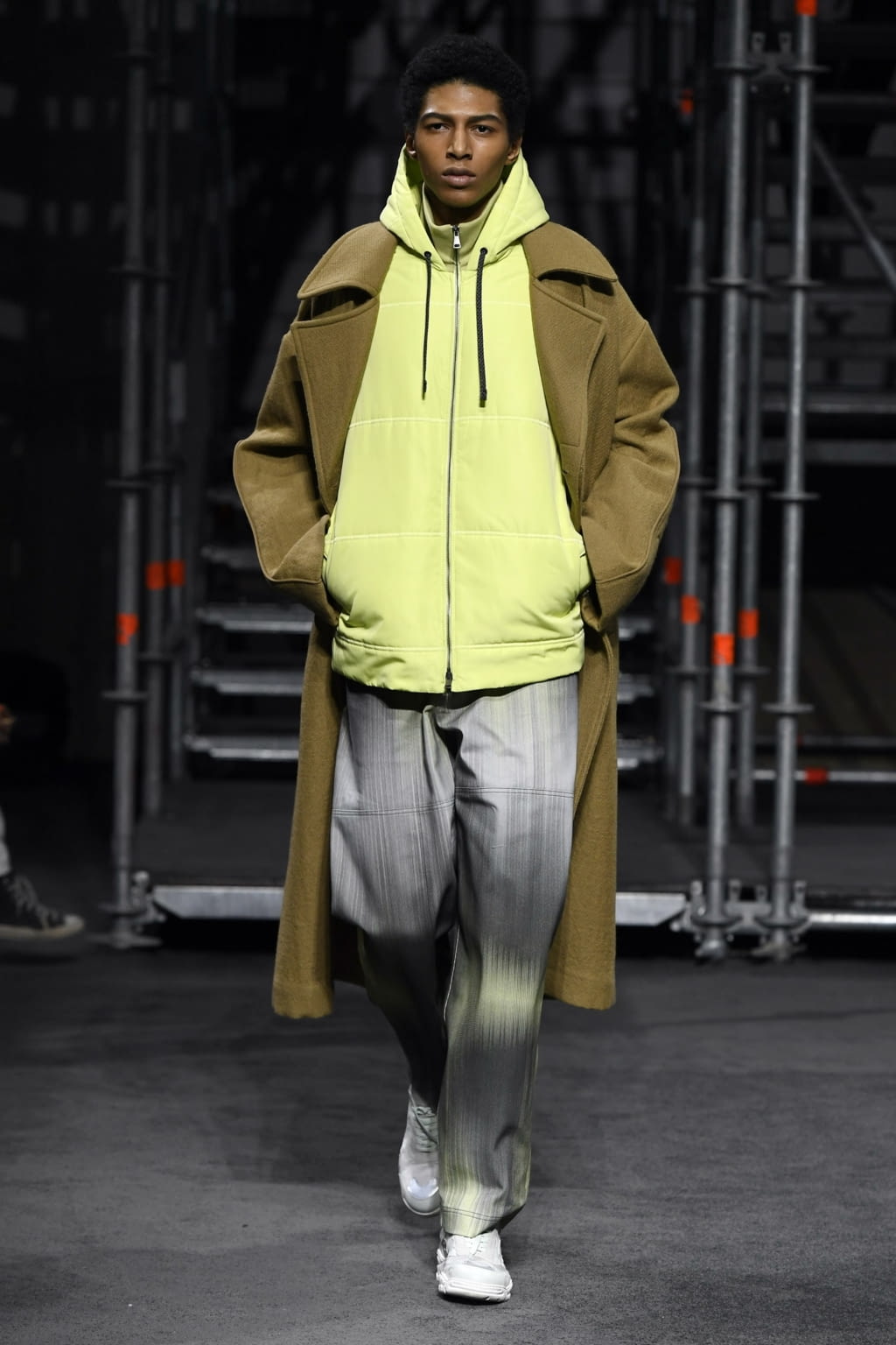 Fashion Week London Fall/Winter 2019 look 6 from the Qasimi collection 男装