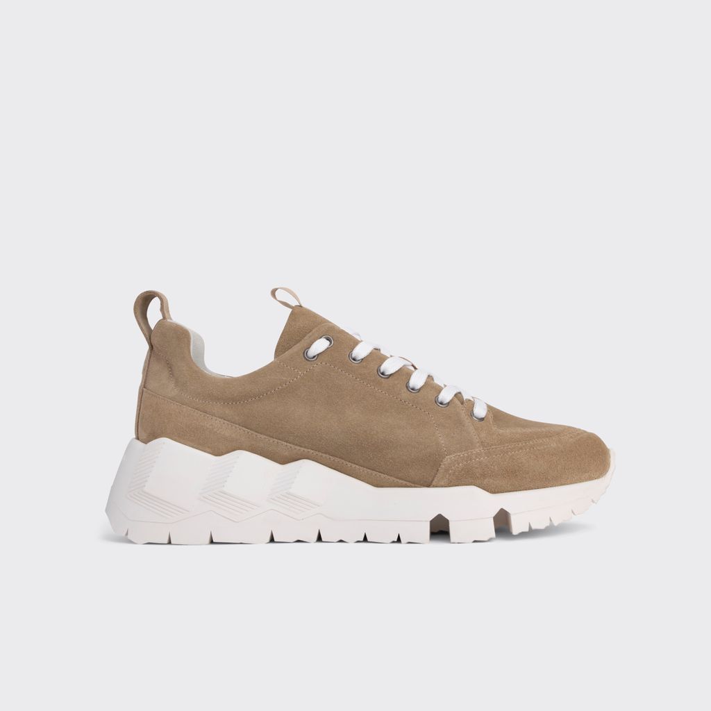 Fashion Week Paris Fall/Winter 2025 look 29 from the Pierre Hardy collection 男装配饰