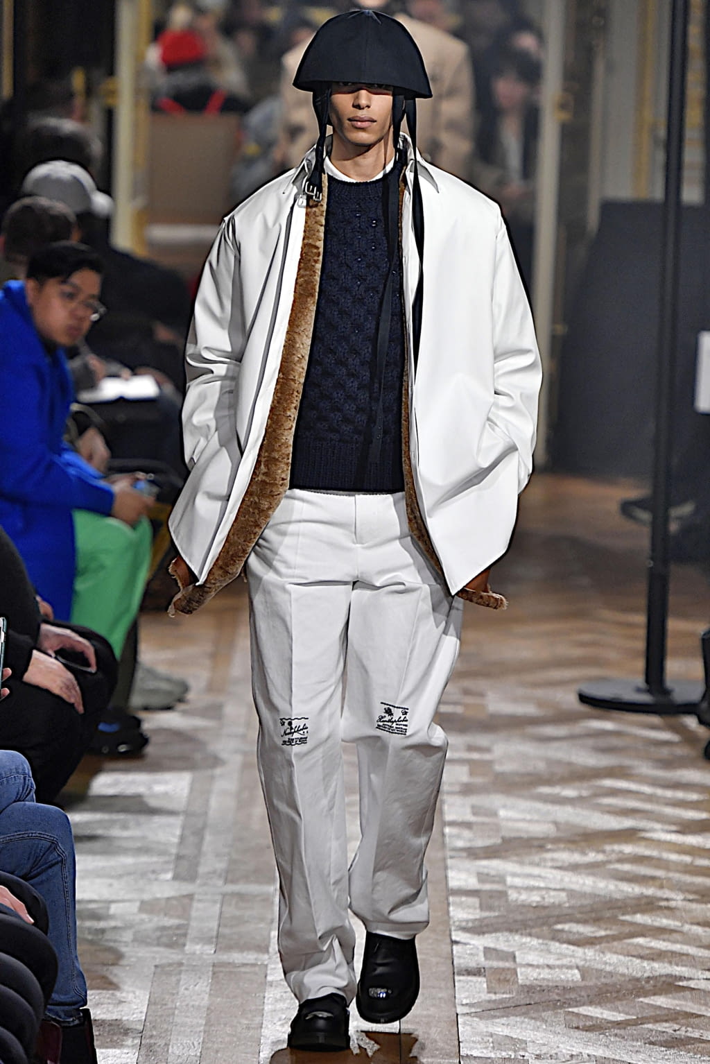 Fashion Week Paris Fall/Winter 2019 look 7 from the Raf Simons collection menswear
