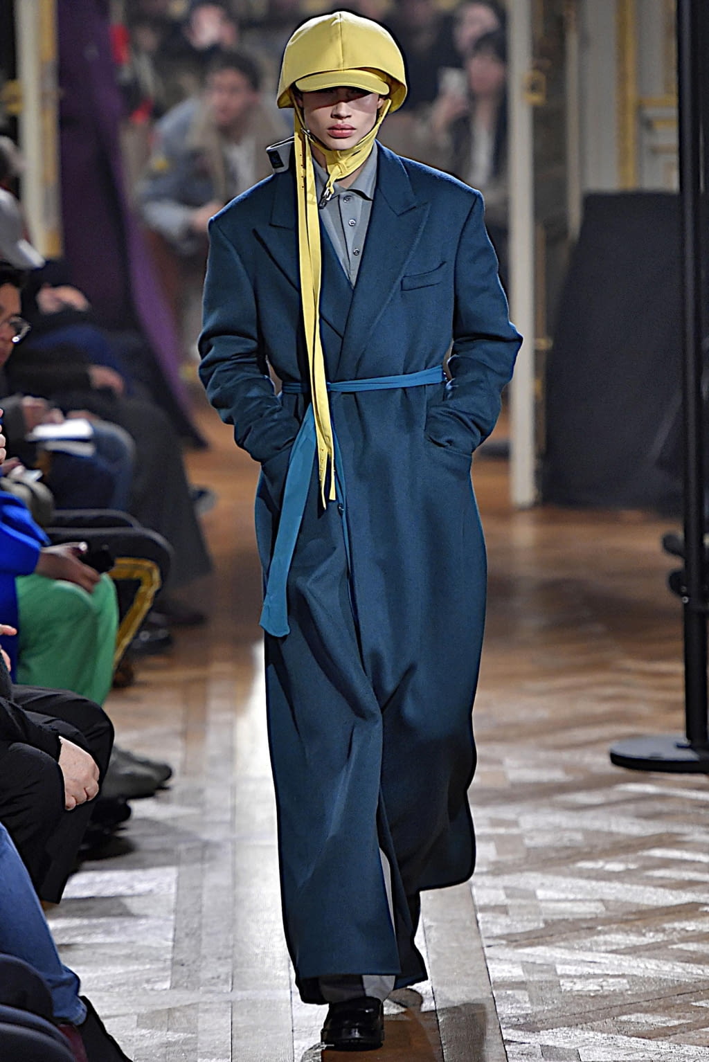 Fashion Week Paris Fall/Winter 2019 look 26 from the Raf Simons collection 男装