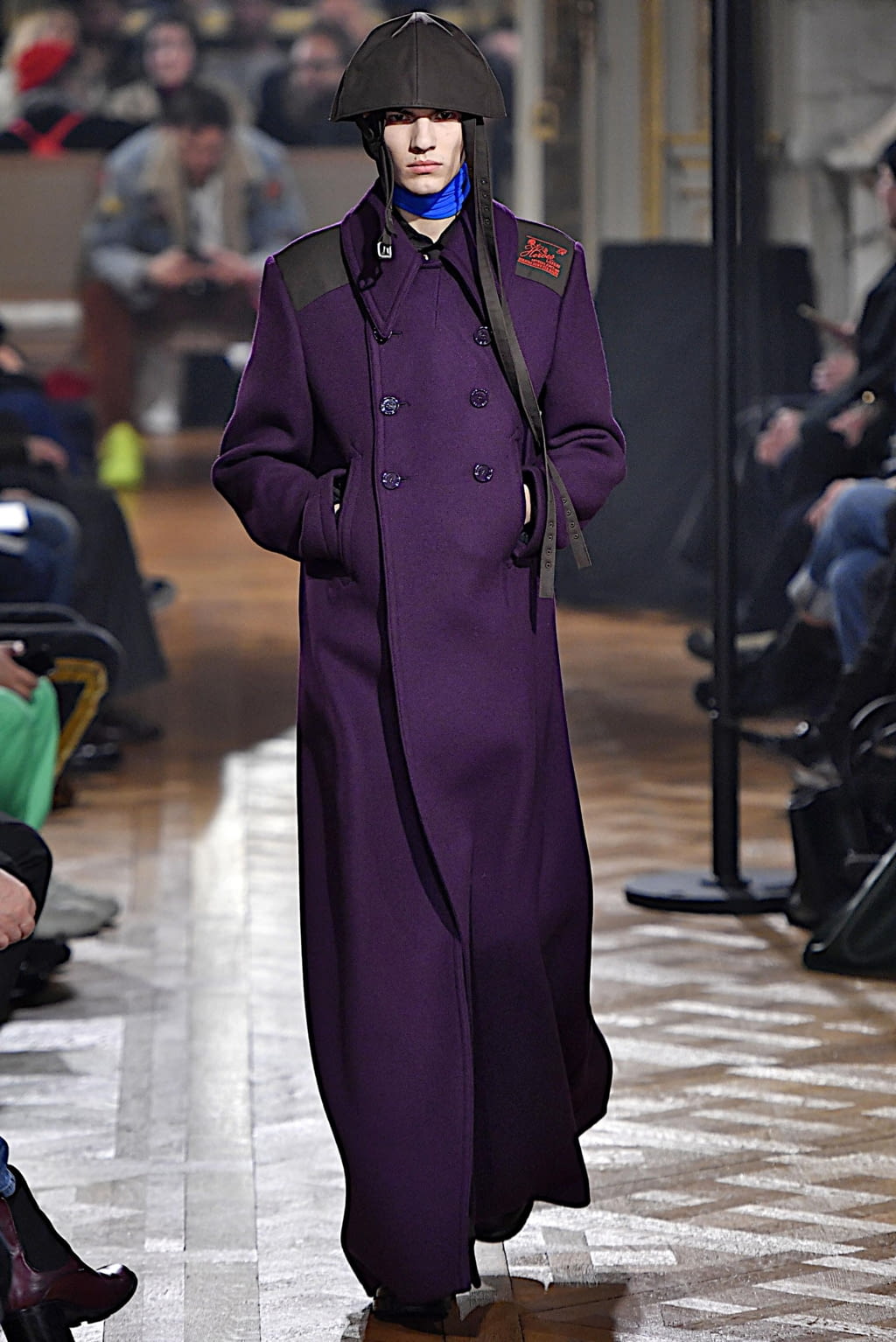 Fashion Week Paris Fall/Winter 2019 look 27 from the Raf Simons collection 男装