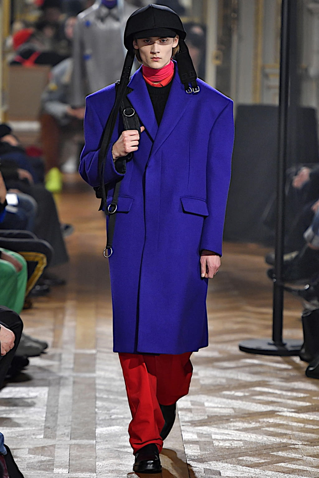 Fashion Week Paris Fall/Winter 2019 look 29 from the Raf Simons collection menswear