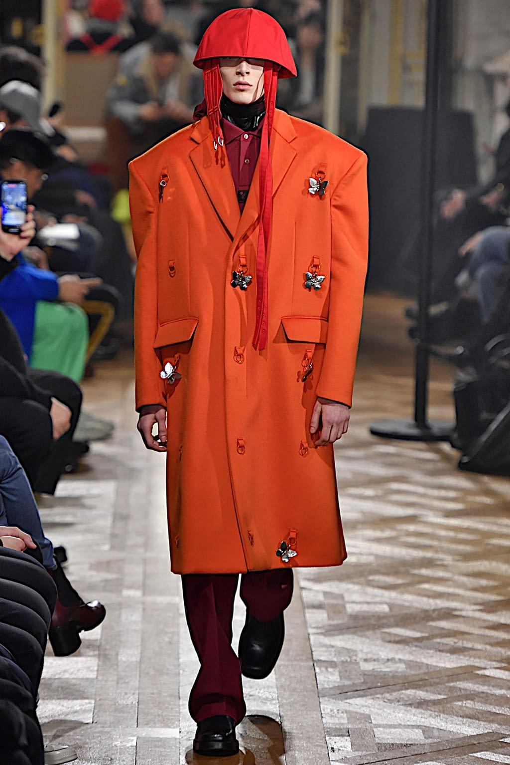 Fashion Week Paris Fall/Winter 2019 look 33 from the Raf Simons collection menswear
