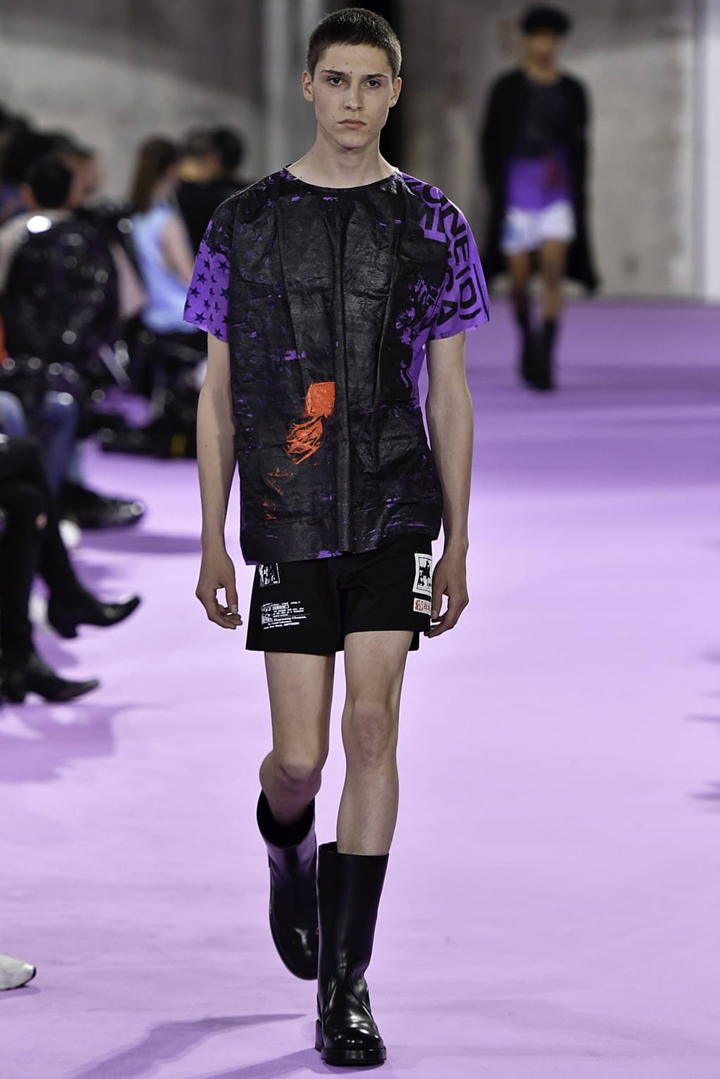 Fashion Week Paris Spring/Summer 2020 look 3 from the Raf Simons collection menswear