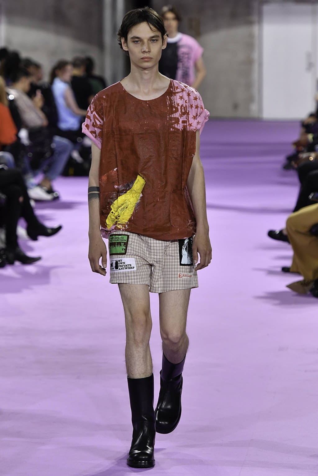 Fashion Week Paris Spring/Summer 2020 look 5 de la collection Raf Simons menswear