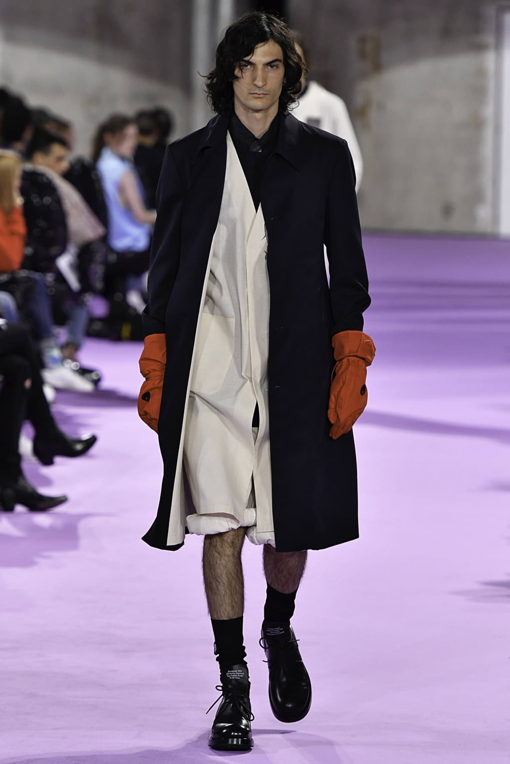 Fashion Week Paris Spring/Summer 2020 look 12 from the Raf Simons collection menswear