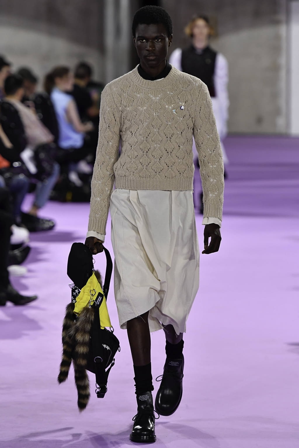 Fashion Week Paris Spring/Summer 2020 look 30 de la collection Raf Simons menswear