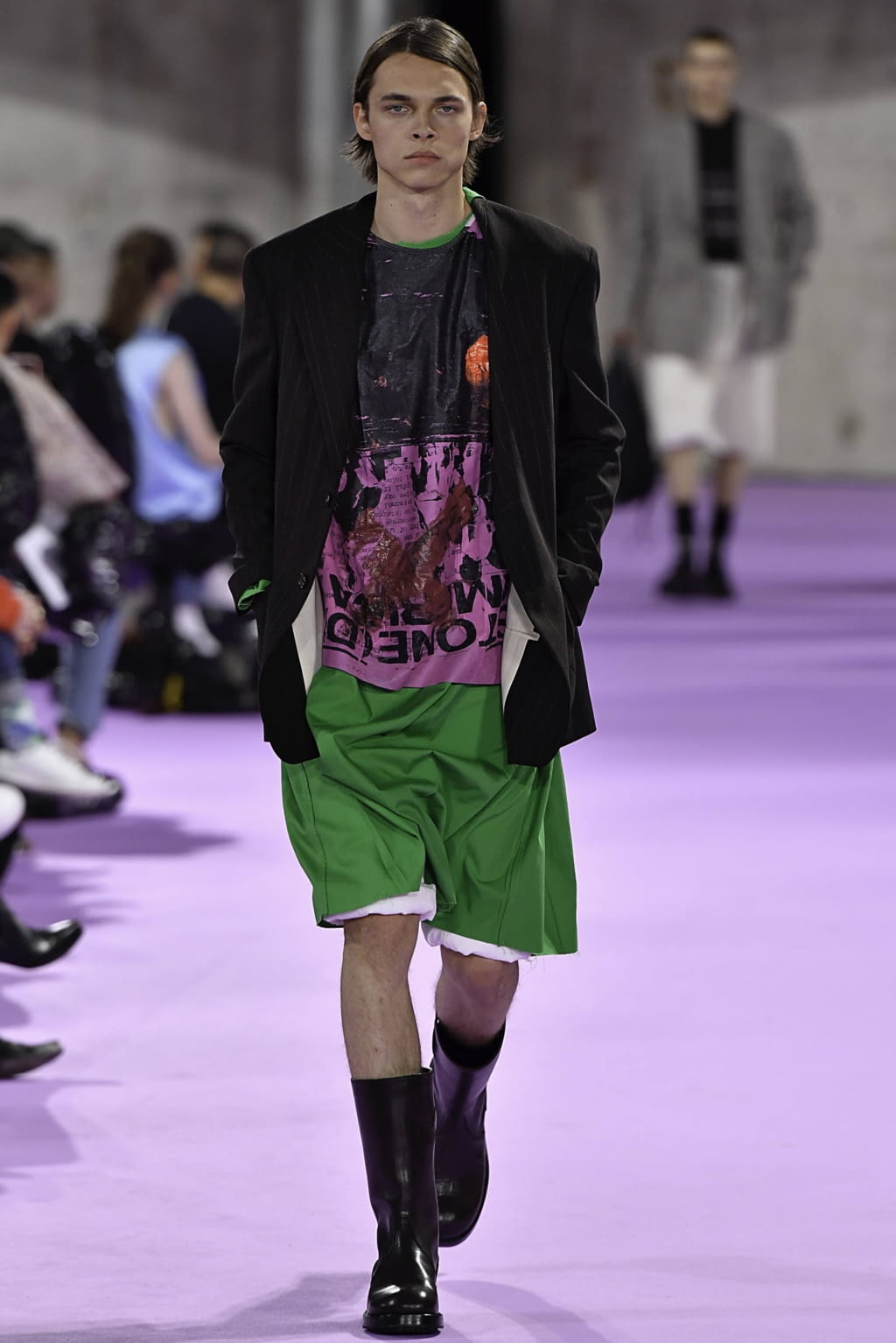 Fashion Week Paris Spring/Summer 2020 look 37 from the Raf Simons collection 男装
