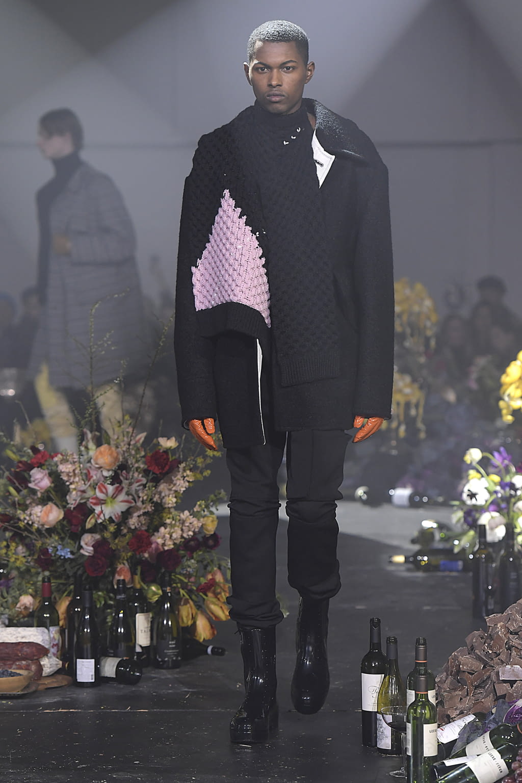 Fashion Week New York Fall/Winter 2018 look 27 from the Raf Simons collection menswear