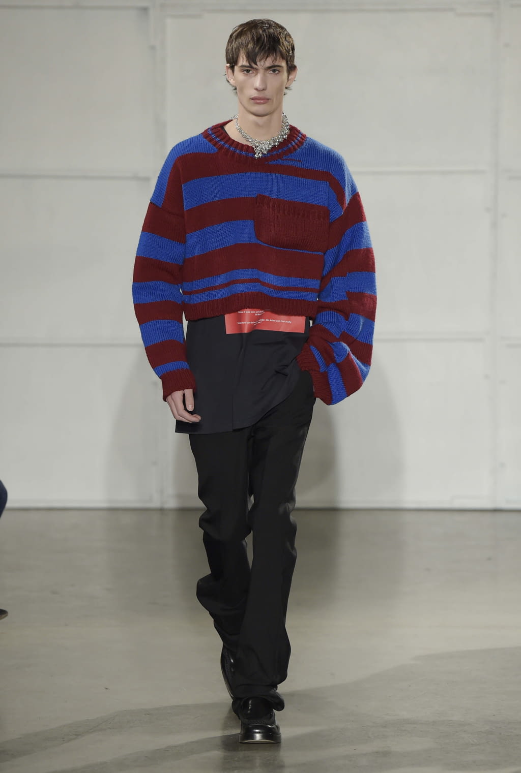 Fashion Week New York Fall/Winter 2017 look 16 from the Raf Simons collection menswear