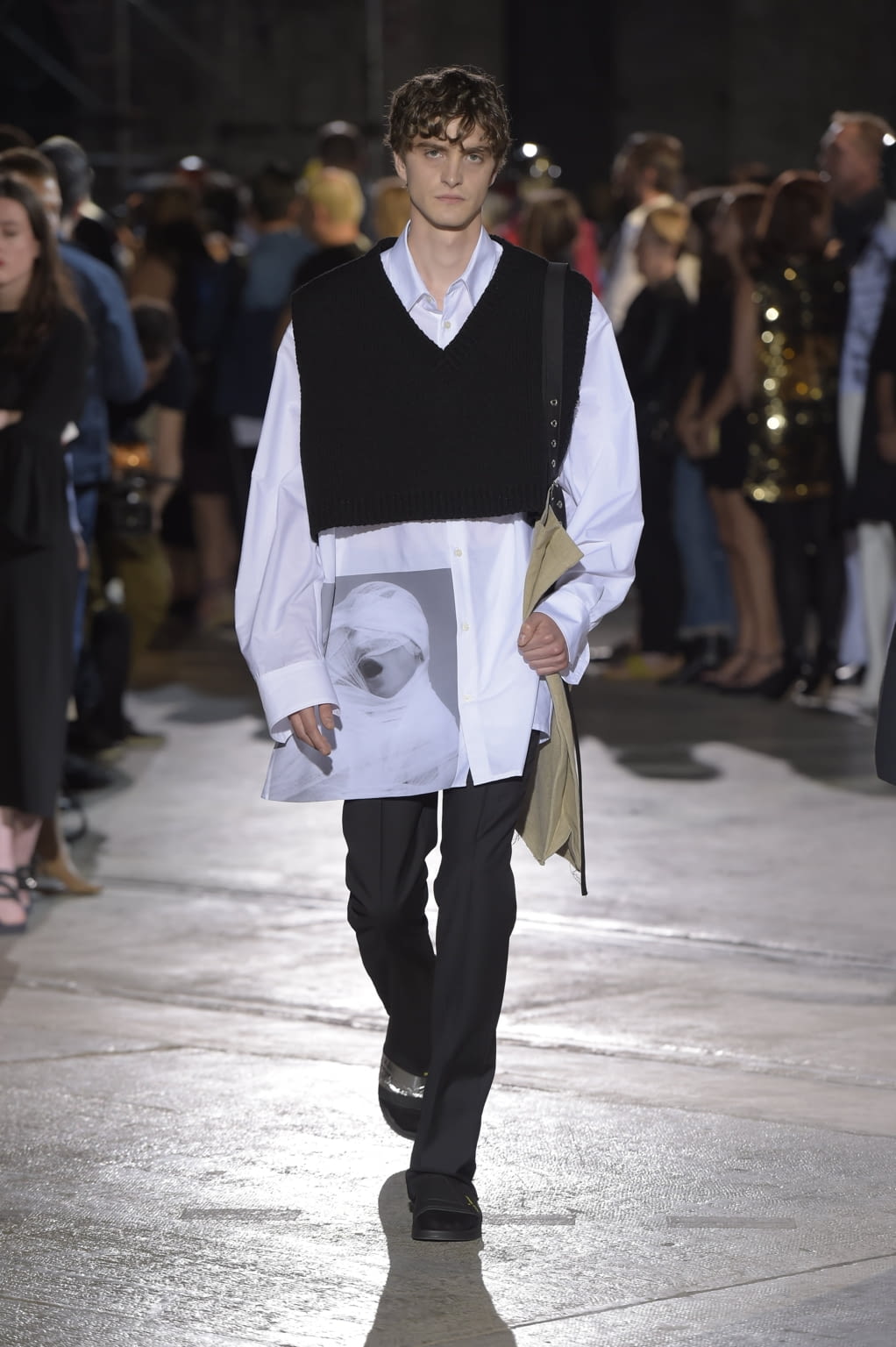 Fashion Week Florence Spring/Summer 2017 look 31 from the Raf Simons collection 男装