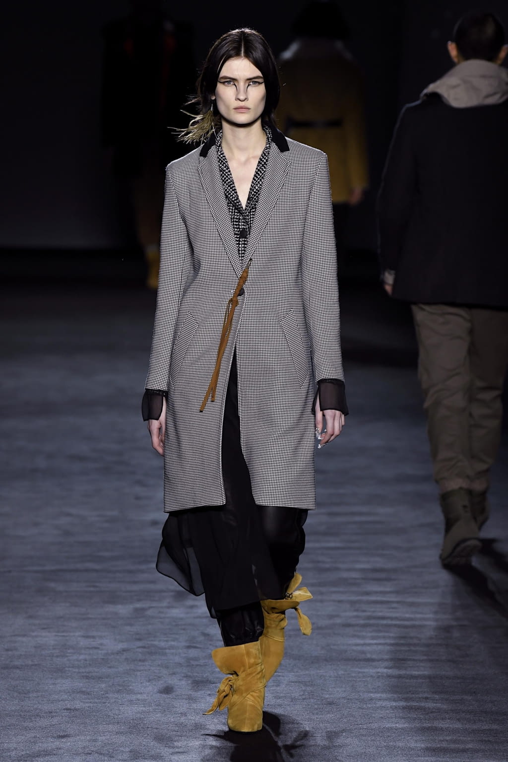 Fashion Week New York Fall/Winter 2020 look 20 from the Rag & Bone collection 女装