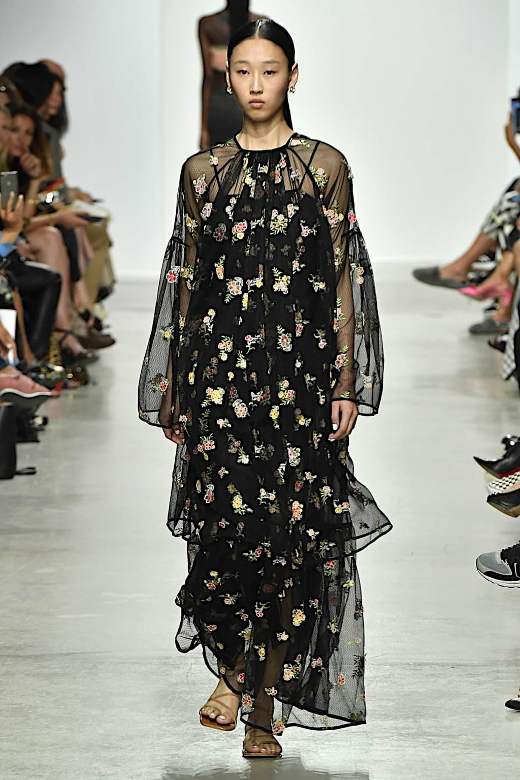 Fashion Week Paris Spring/Summer 2020 look 23 from the Rahul Mishra collection womenswear