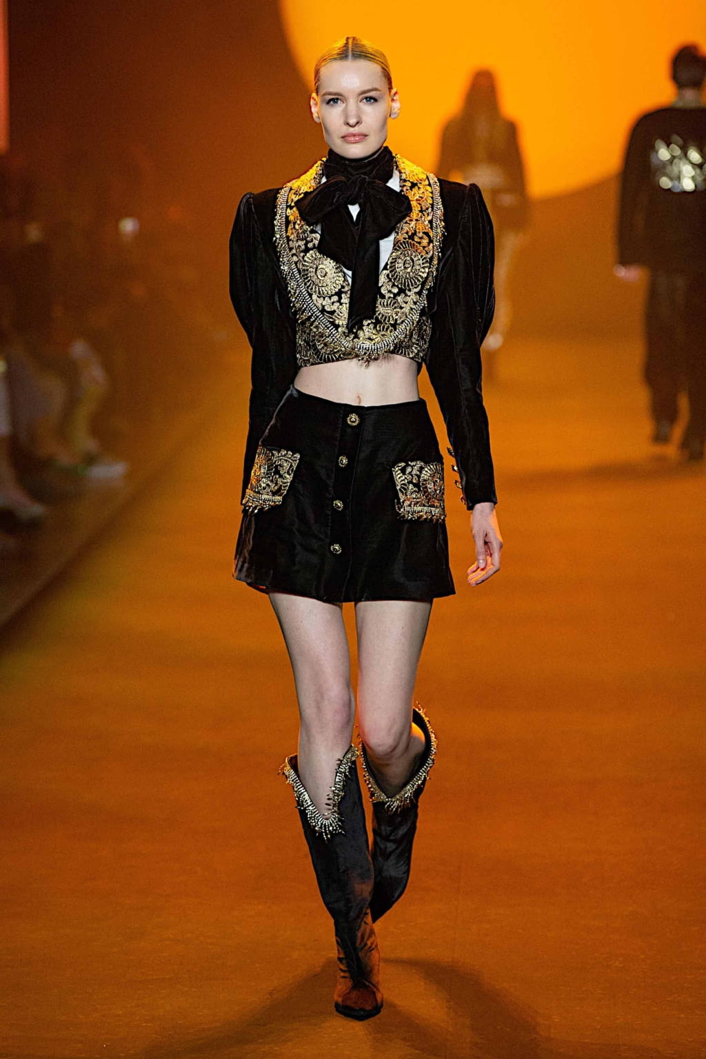 Fashion Week New York Fall/Winter 2020 look 29 from the Raisa Vanessa collection womenswear