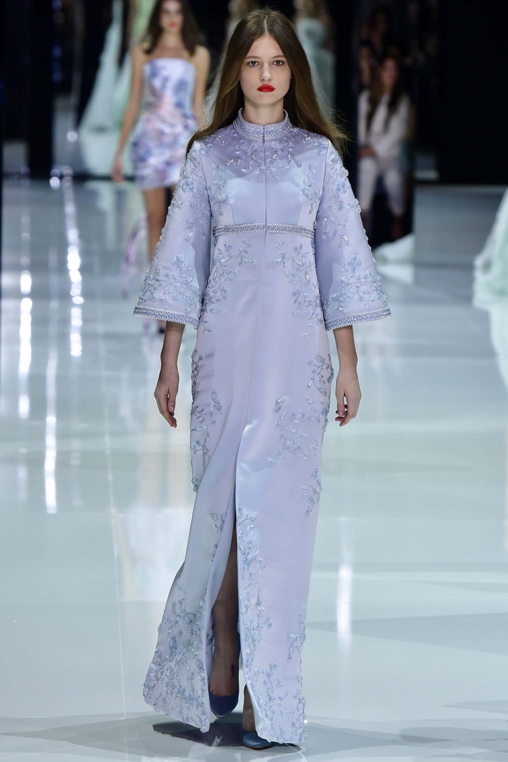 Fashion Week Paris Spring/Summer 2018 look 13 from the Ralph & Russo collection 高级定制