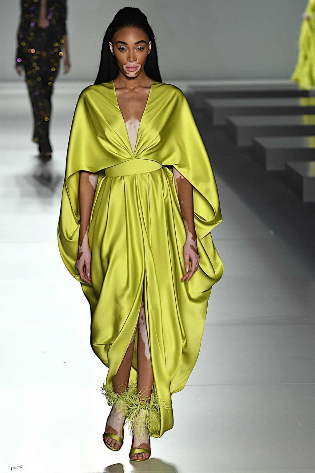 Fashion Week Paris Spring/Summer 2020 look 10 from the Ralph & Russo collection couture