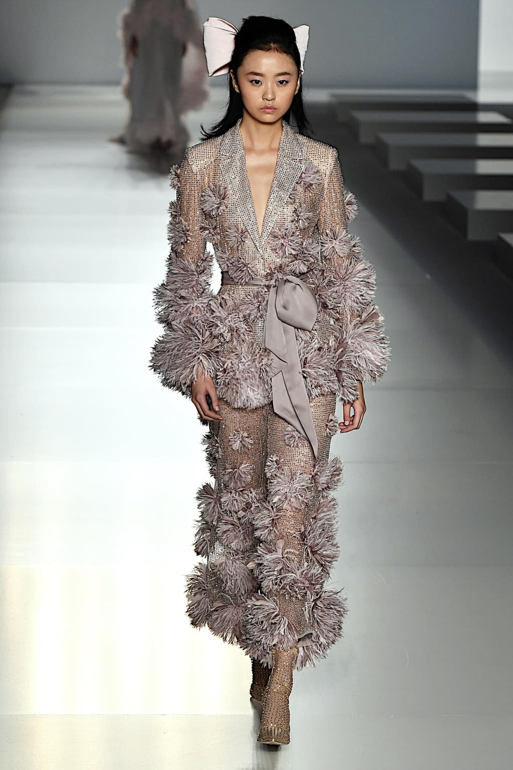 Fashion Week Paris Spring/Summer 2020 look 19 from the Ralph & Russo collection 高级定制