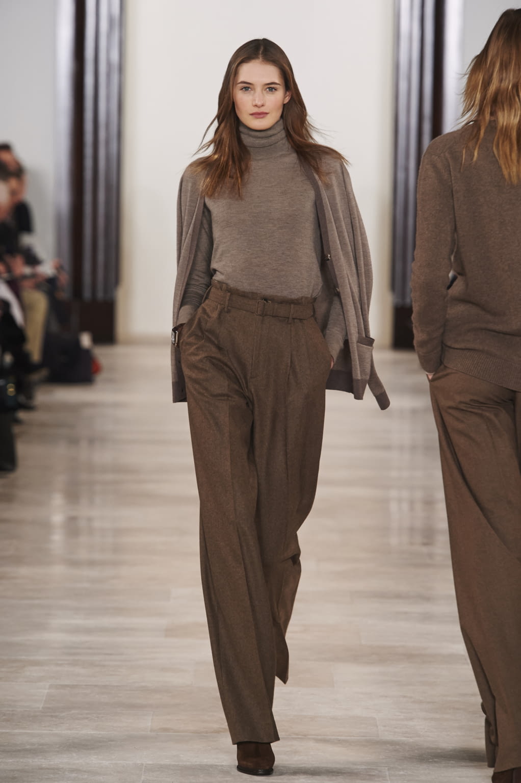 Fashion Week New York Fall/Winter 2016 look 41 from the Ralph Lauren collection 女装
