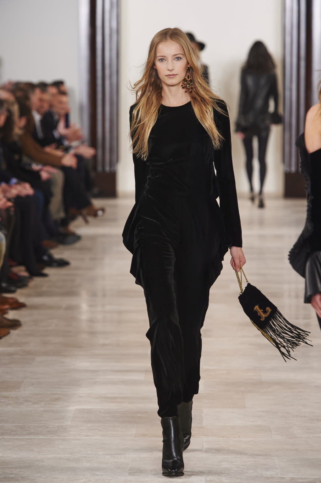 Fashion Week New York Fall/Winter 2016 look 64 from the Ralph Lauren collection 女装