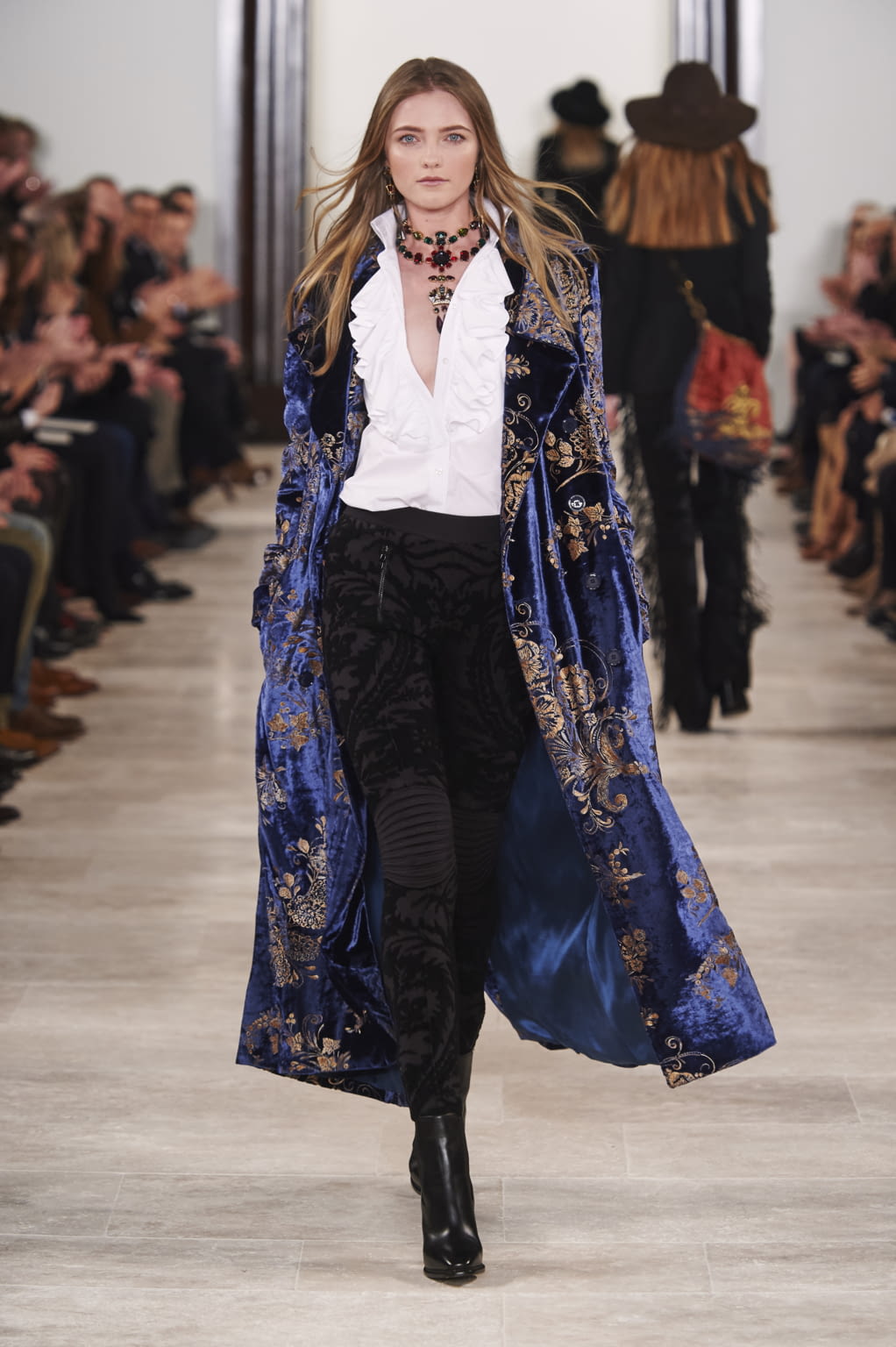 Fashion Week New York Fall/Winter 2016 look 67 from the Ralph Lauren collection 女装