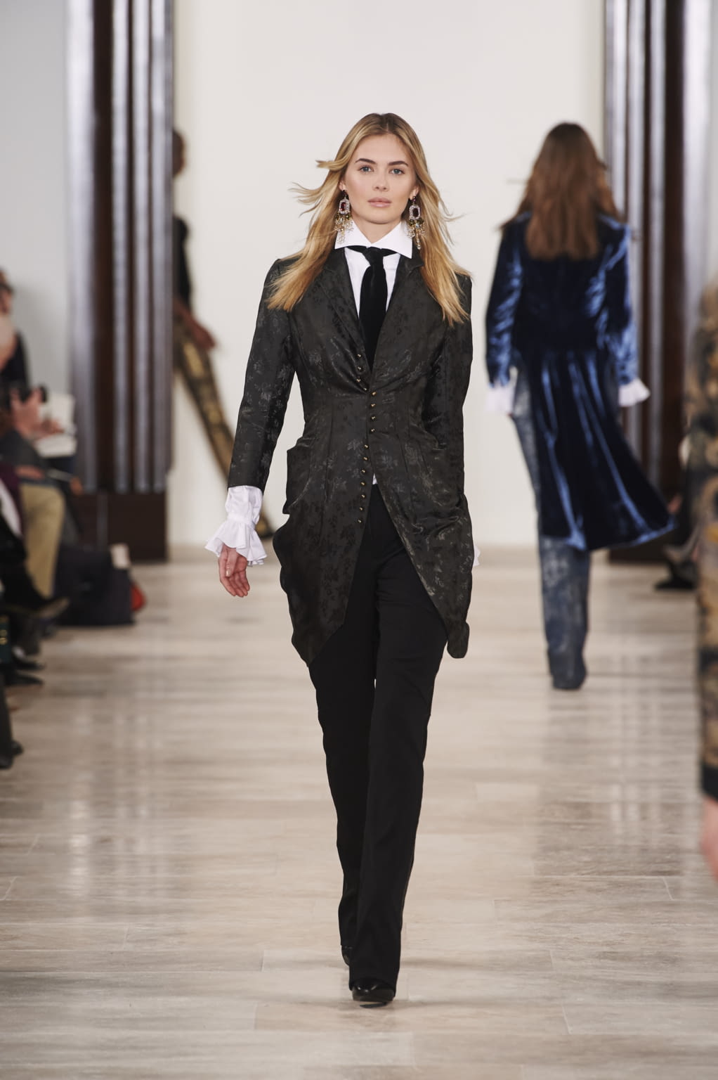 Fashion Week New York Fall/Winter 2016 look 70 from the Ralph Lauren collection womenswear
