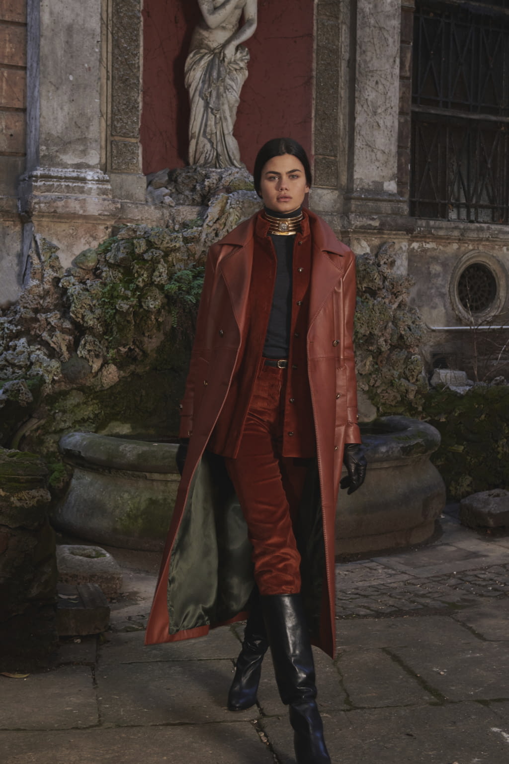 Fashion Week Milan Fall/Winter 2021 look 21 de la collection Giuliva Heritage womenswear