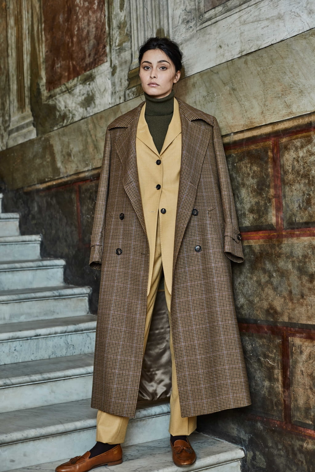 Fashion Week Milan Fall/Winter 2018 look 21 from the Giuliva Heritage collection womenswear