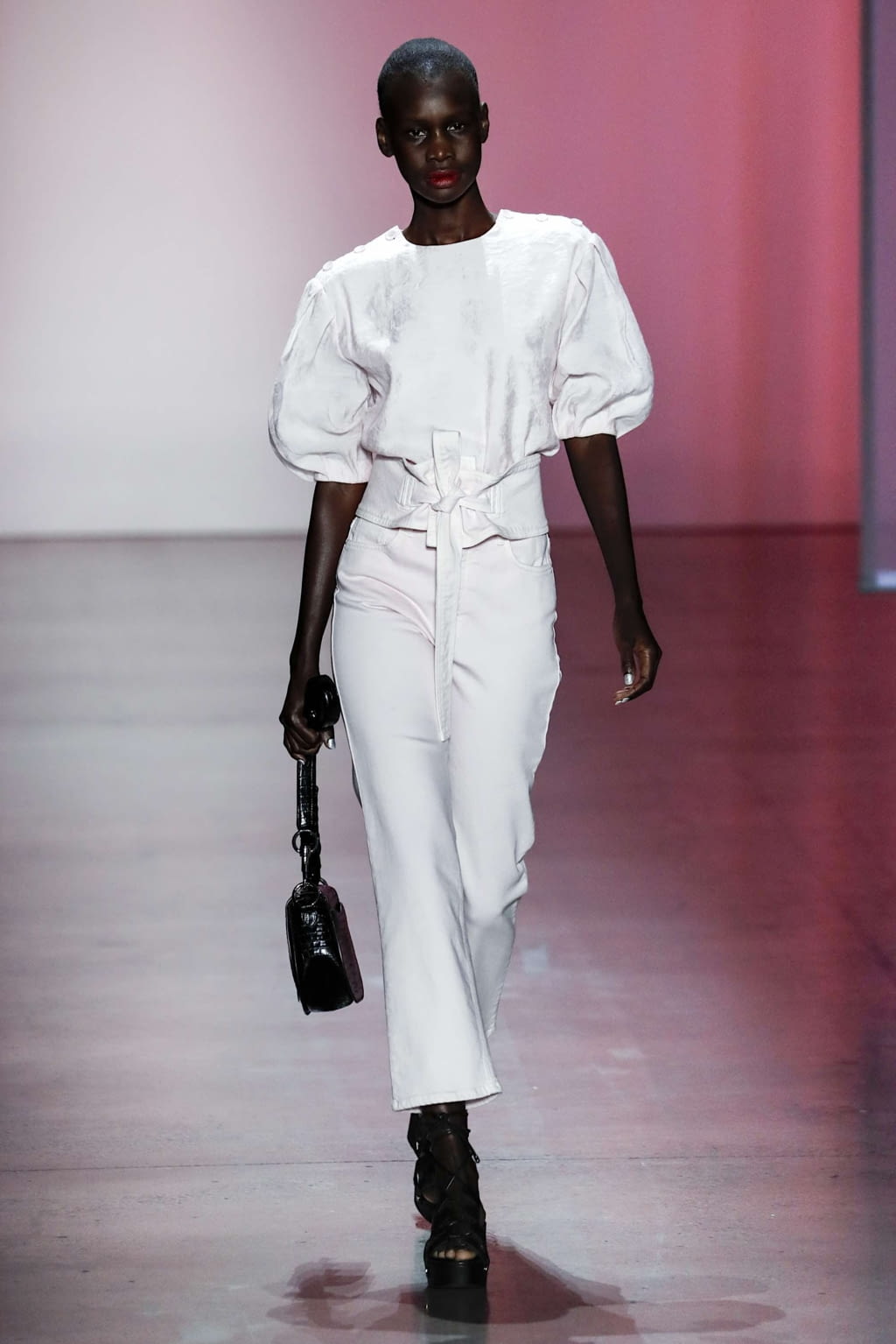 Fashion Week New York Fall/Winter 2019 look 5 from the Rebecca Minkoff collection womenswear