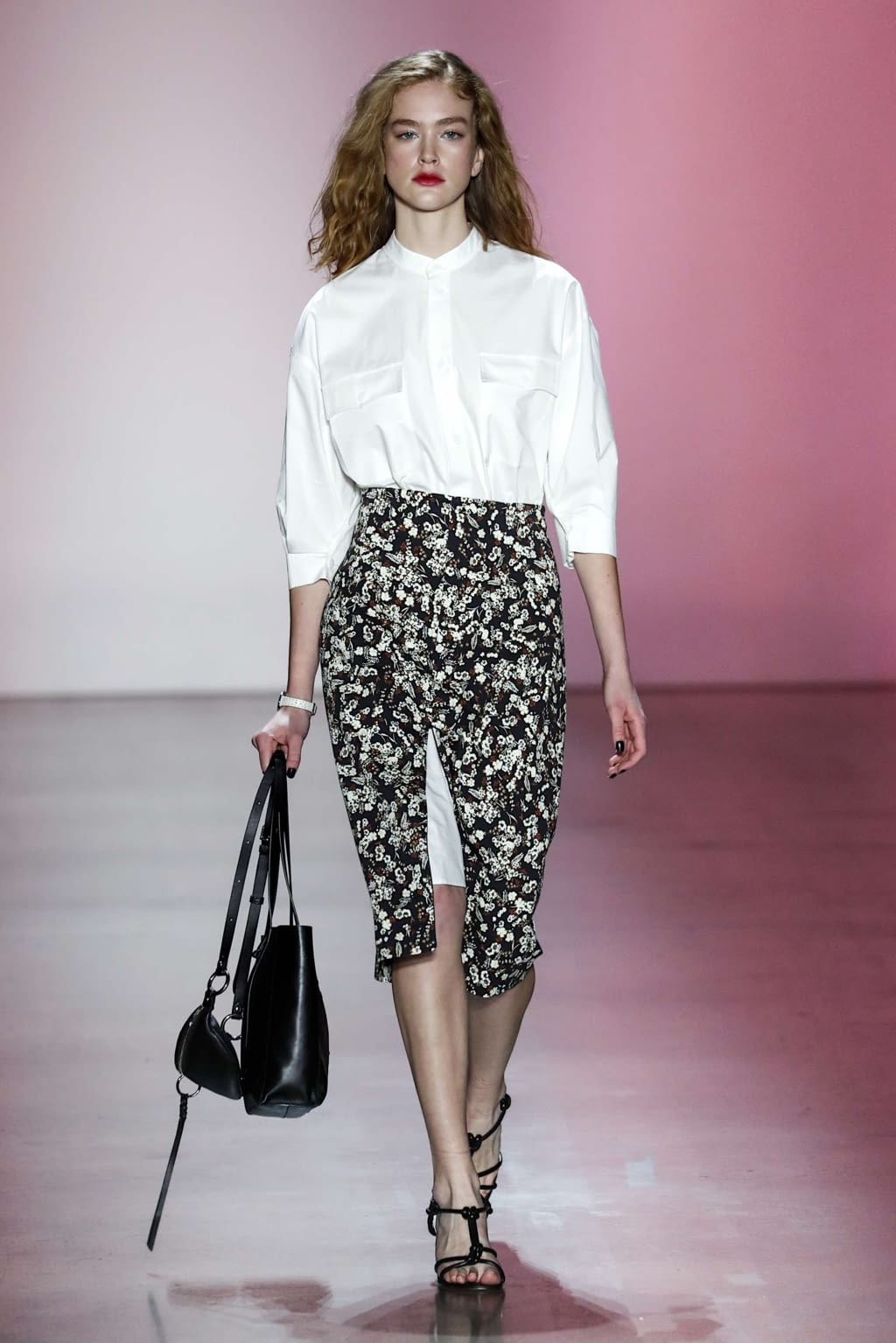 Fashion Week New York Fall/Winter 2019 look 30 from the Rebecca Minkoff collection 女装