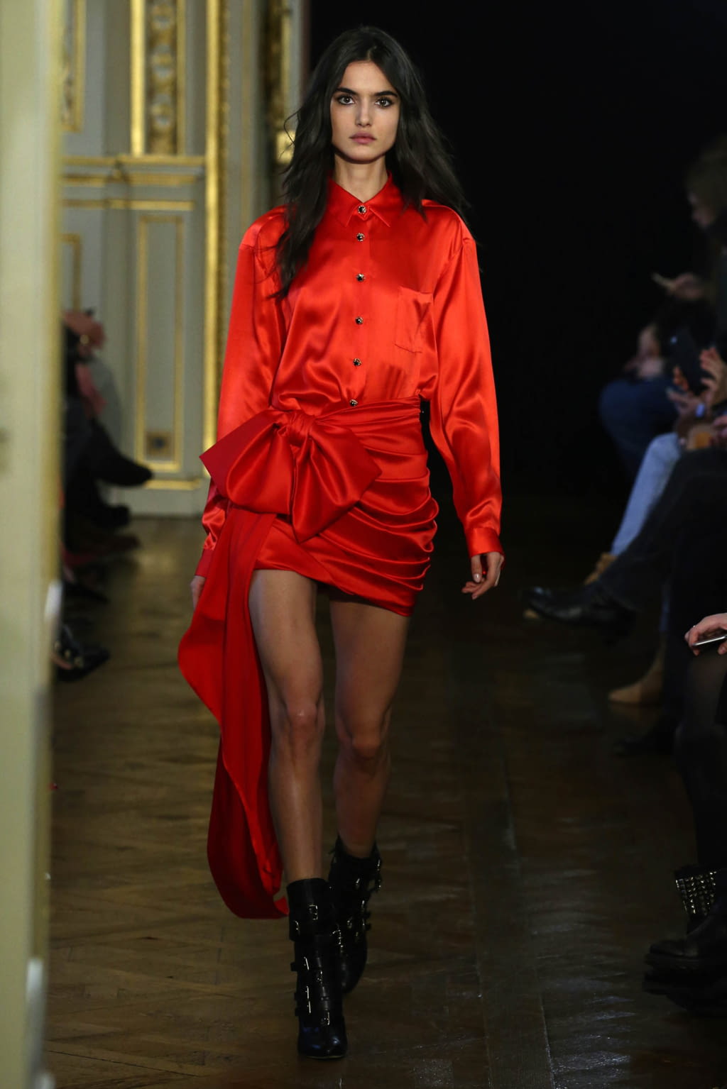 Fashion Week Paris Fall/Winter 2017 look 15 from the Redemption collection 女装