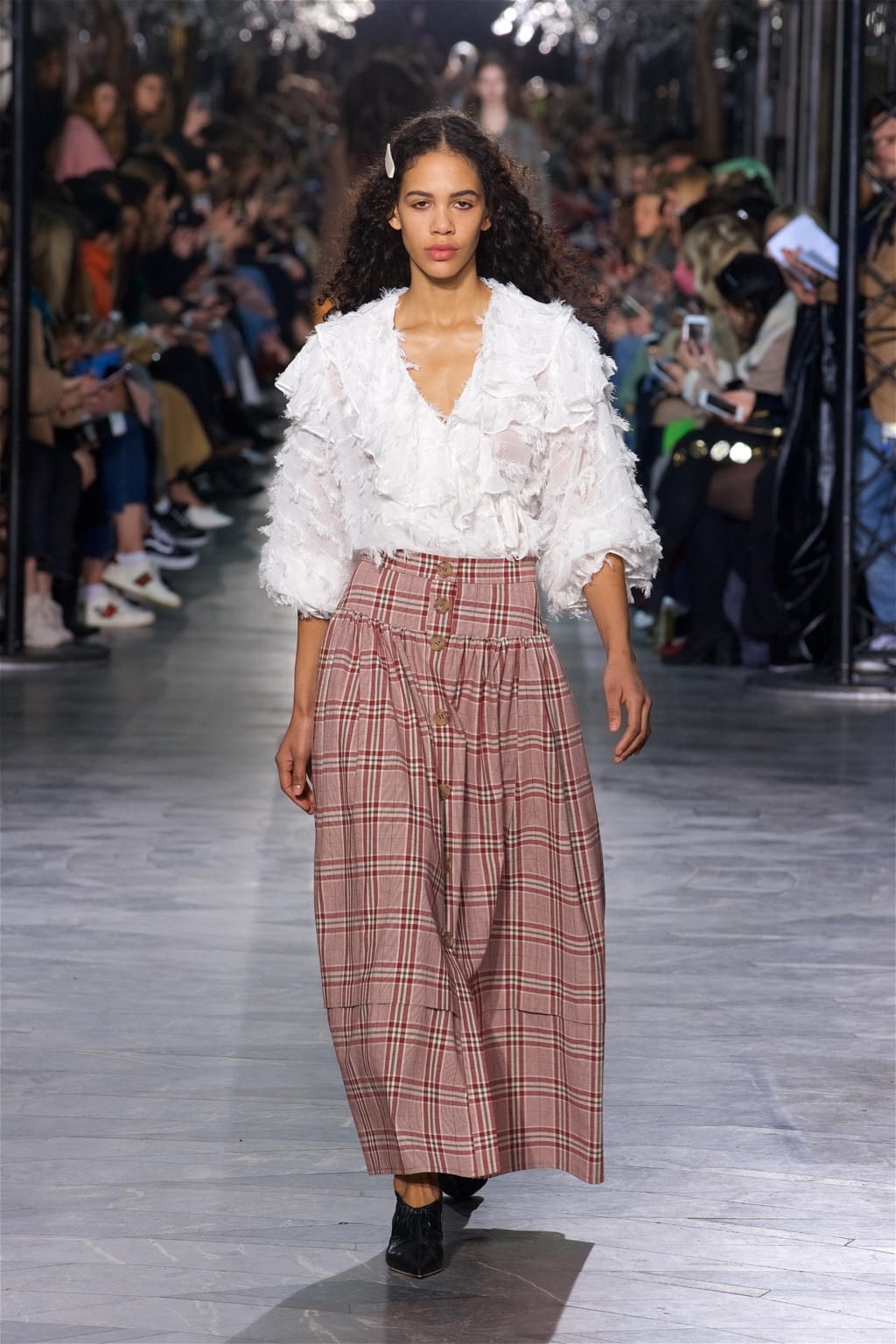 Fashion Week London Fall/Winter 2018 look 8 from the Rejina Pyo collection 女装