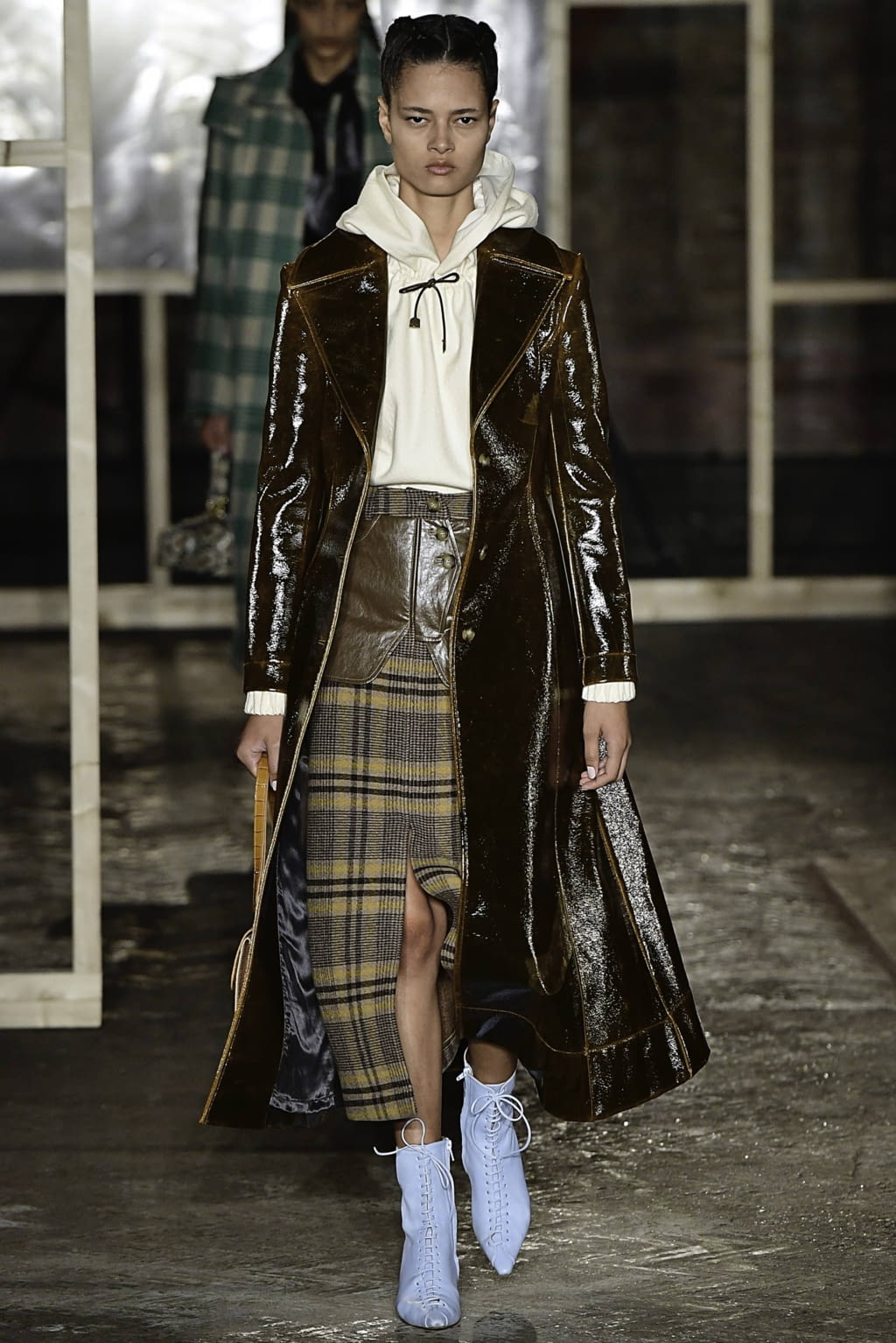 Fashion Week London Fall/Winter 2019 look 6 from the Rejina Pyo collection 女装
