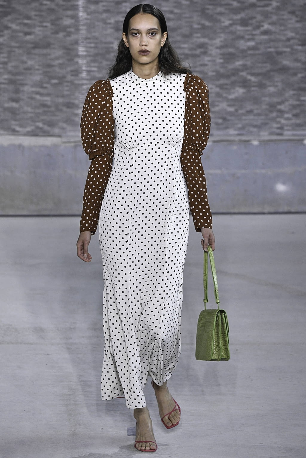 Fashion Week London Spring/Summer 2019 look 29 from the Rejina Pyo collection womenswear