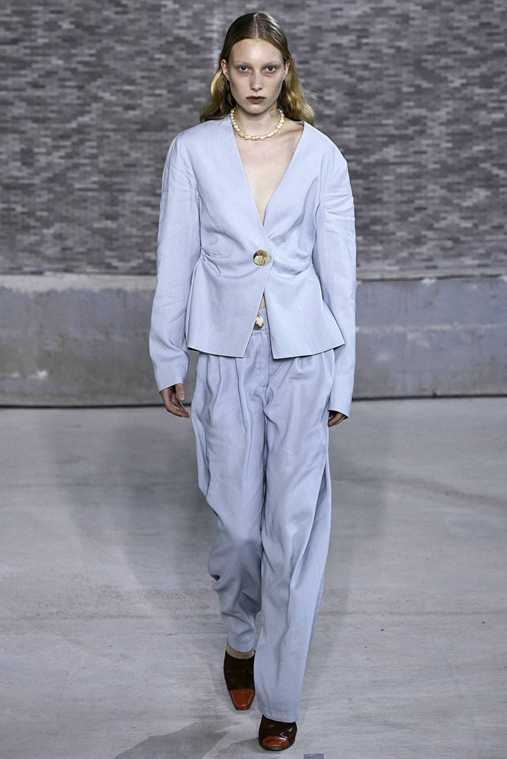 Fashion Week London Spring/Summer 2019 look 32 from the Rejina Pyo collection womenswear