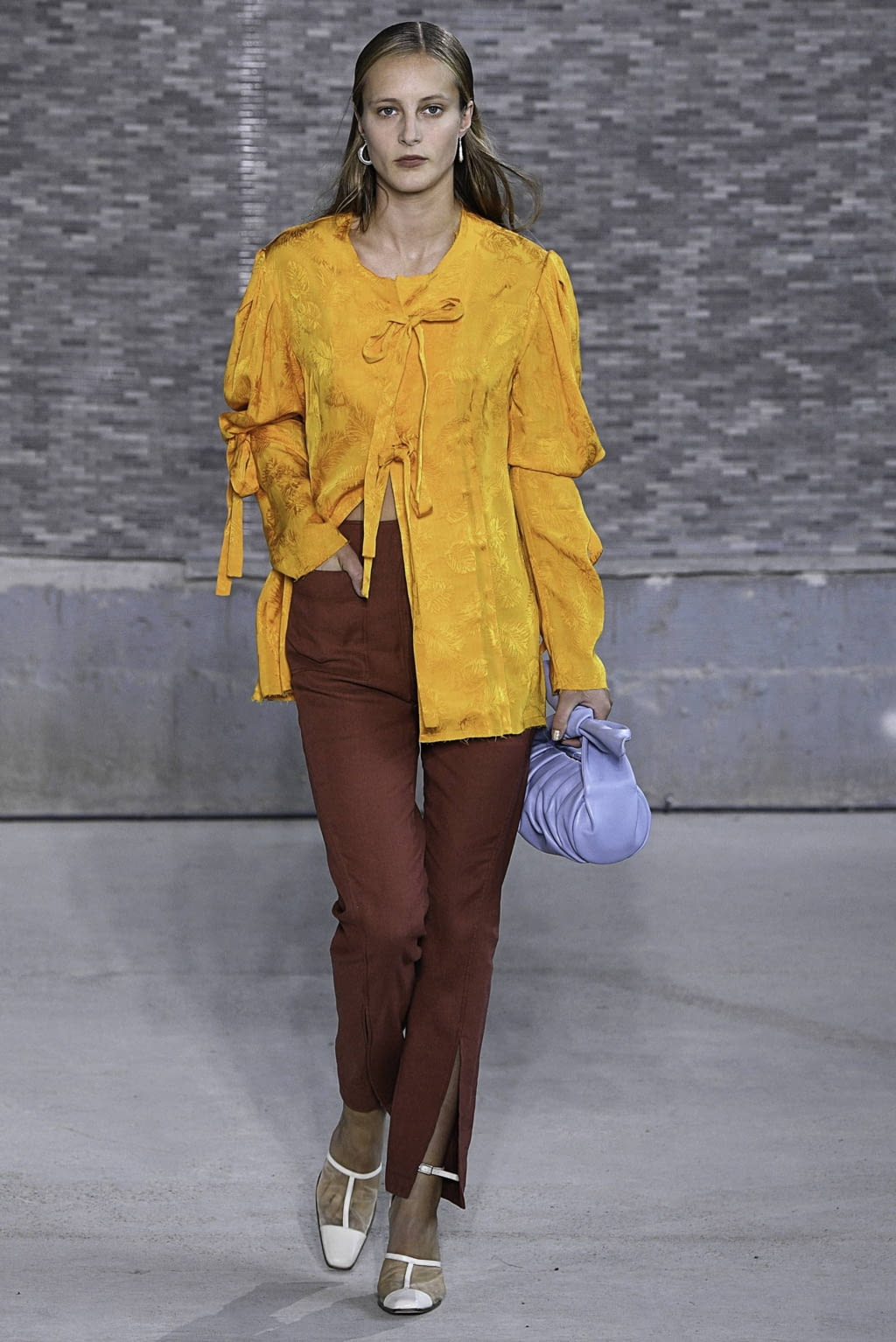 Fashion Week London Spring/Summer 2019 look 35 from the Rejina Pyo collection womenswear