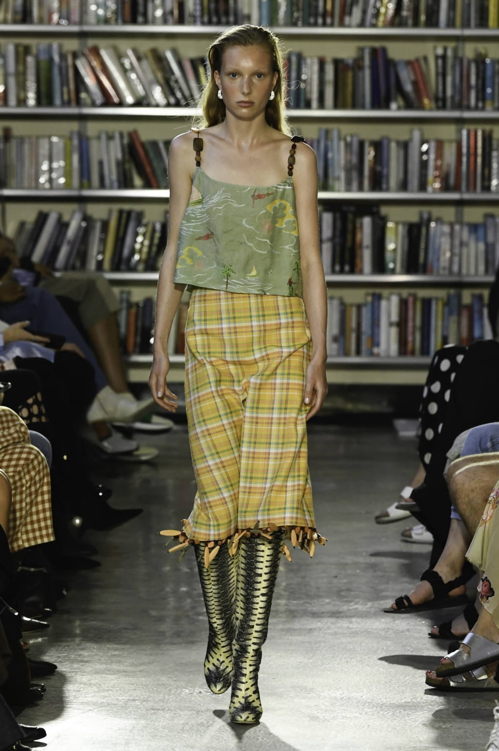 Fashion Week London Spring/Summer 2020 look 8 from the Rejina Pyo collection womenswear