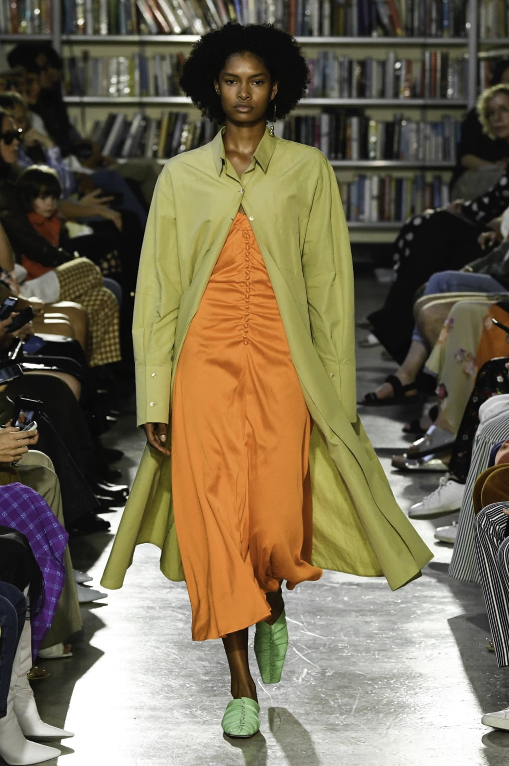 Fashion Week London Spring/Summer 2020 look 22 from the Rejina Pyo collection womenswear