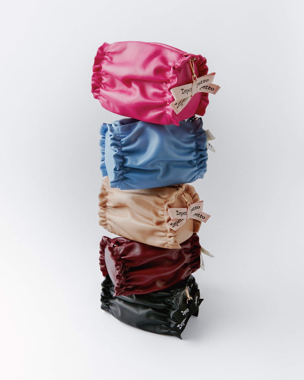 Fashion Week Paris Spring/Summer 2025 look 86 from the Repetto collection womenswear accessories