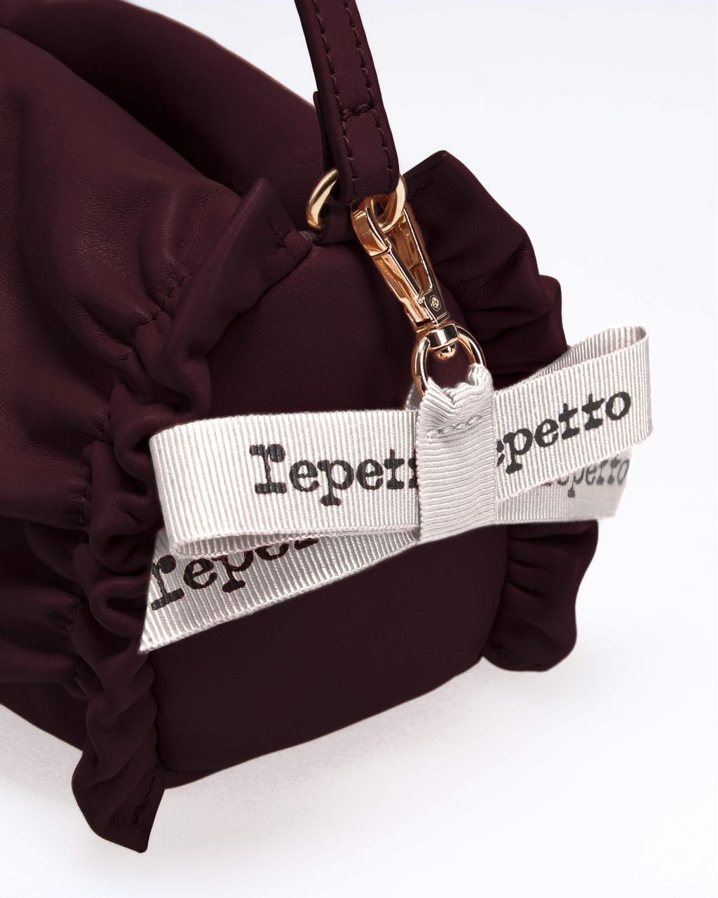 Fashion Week Paris Spring/Summer 2025 look 112 from the Repetto collection womenswear accessories