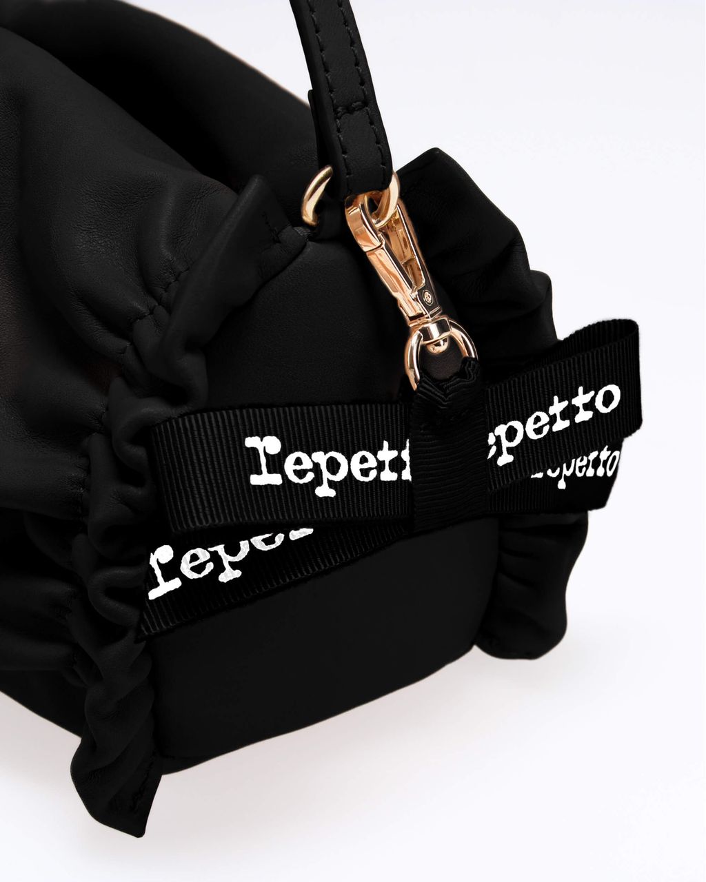 Fashion Week Paris Spring/Summer 2025 look 128 from the Repetto collection womenswear accessories