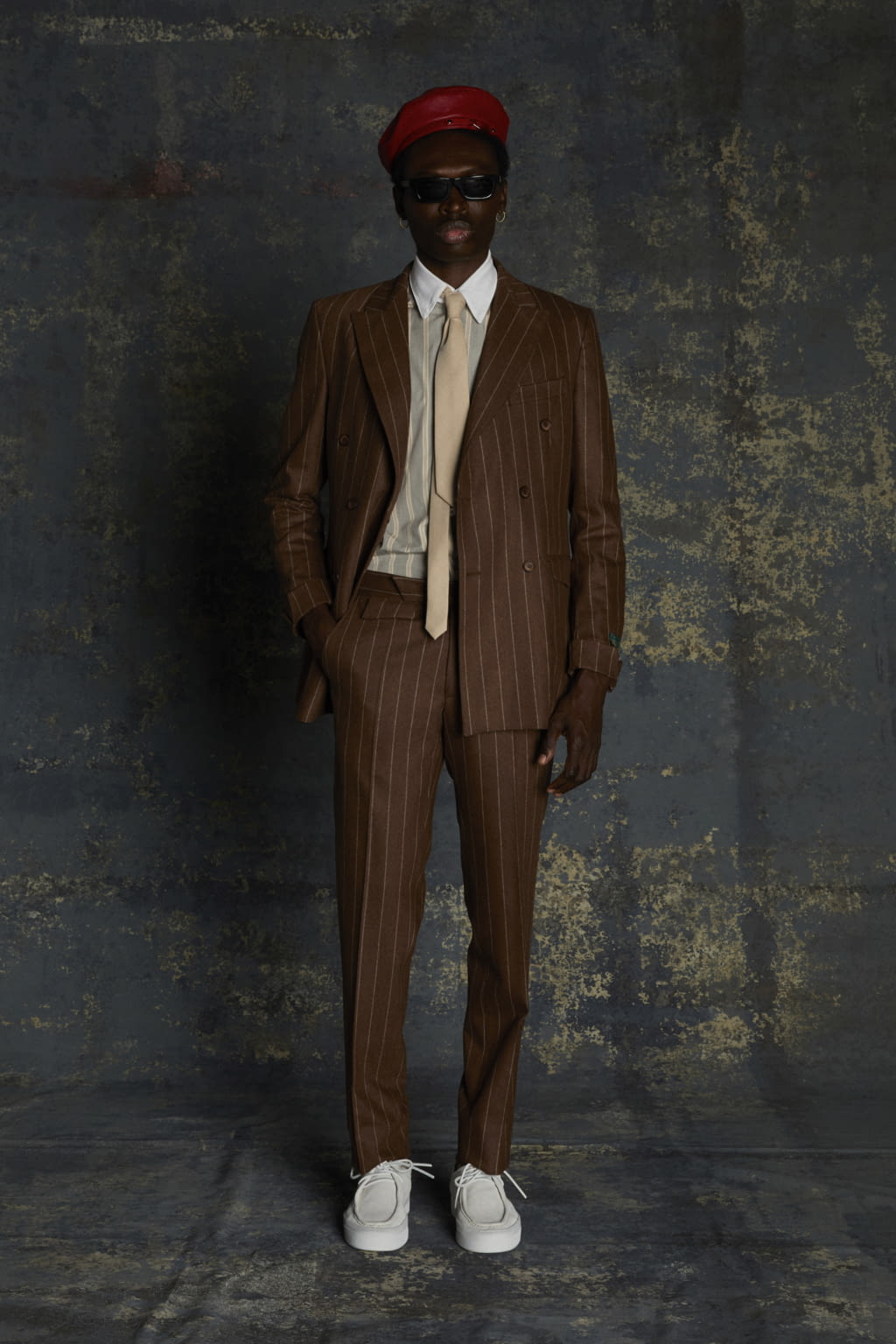 Fashion Week Paris Fall/Winter 2022 look 1 from the Rhude collection menswear