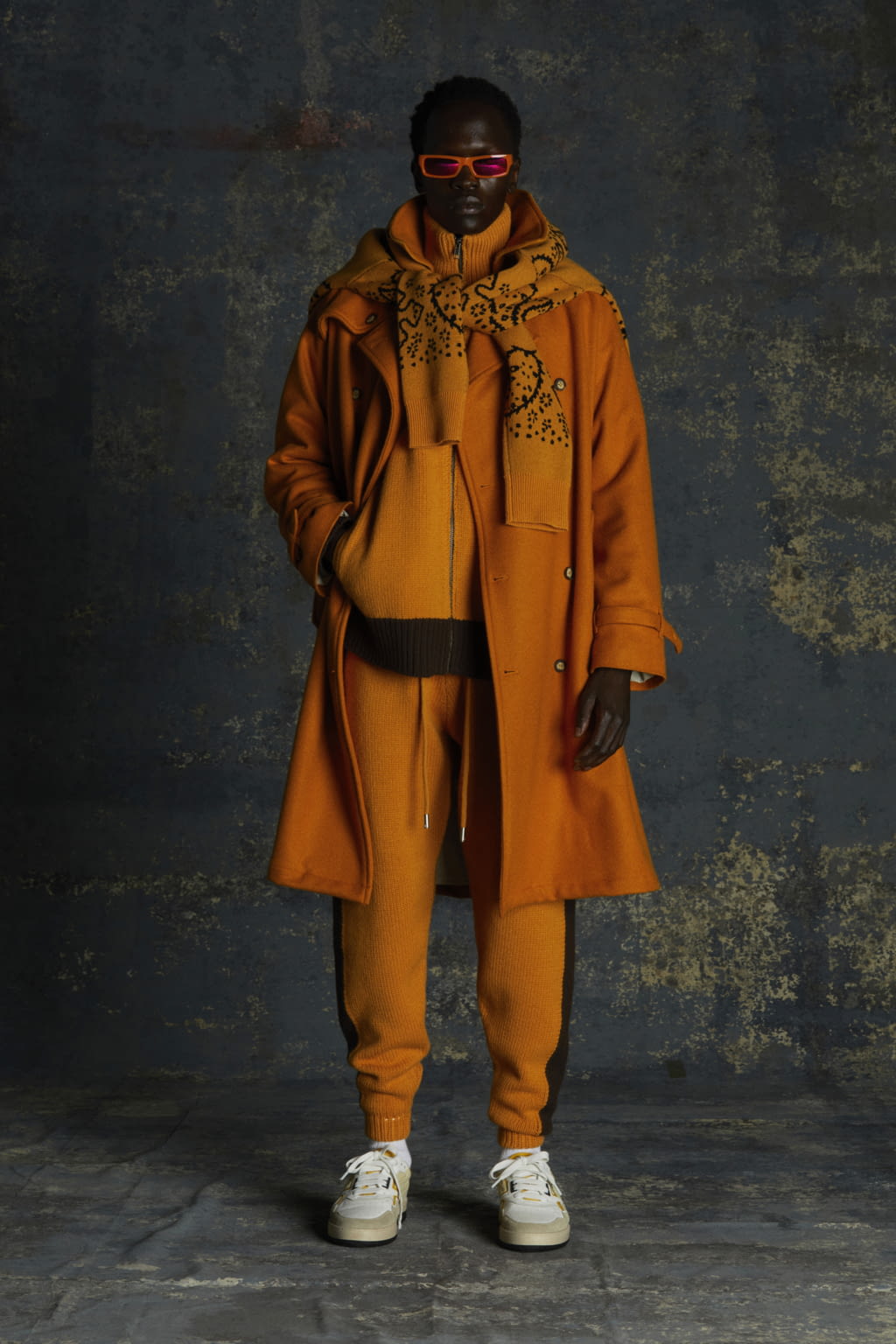 Fashion Week Paris Fall/Winter 2022 look 4 from the Rhude collection menswear