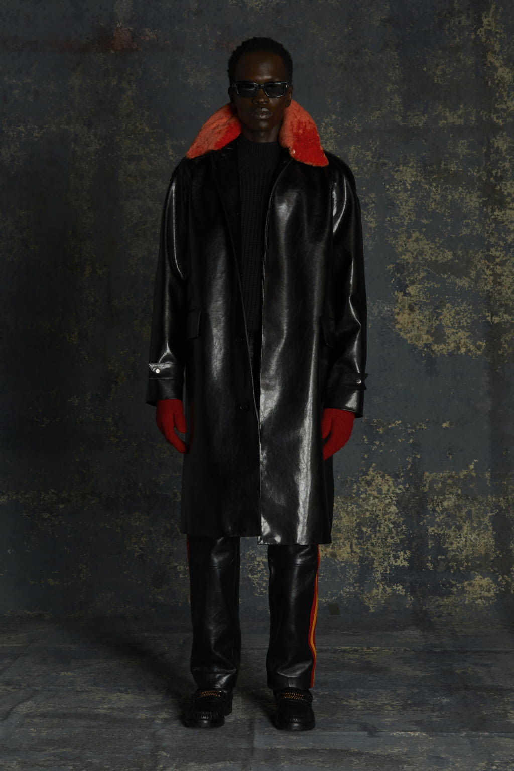 Fashion Week Paris Fall/Winter 2022 look 14 from the Rhude collection 男装