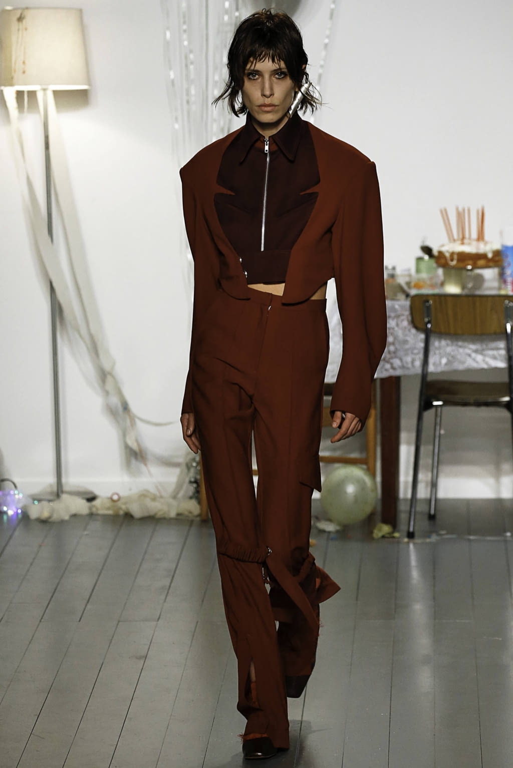 Fashion Week London Fall/Winter 2019 look 3 from the Richard Malone collection 女装